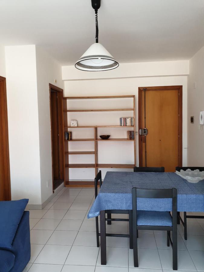 Baia Alcantara Apartments Giardini Naxos Exterior photo